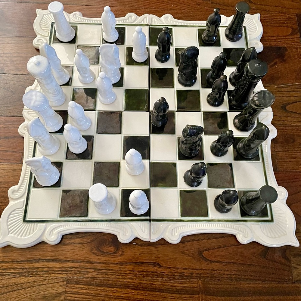 Glass Chess Set RARE - Picture 10 of 10